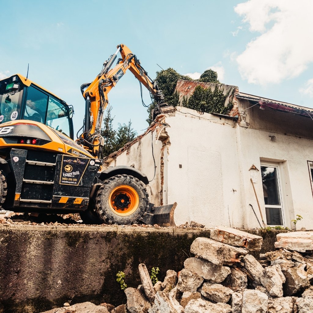 Property demolition and site clearing by Elite Hardscape Inc.